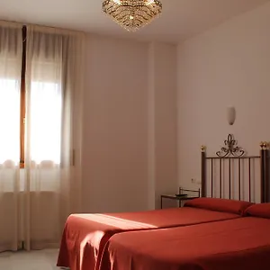 2* Hotel Don Paula